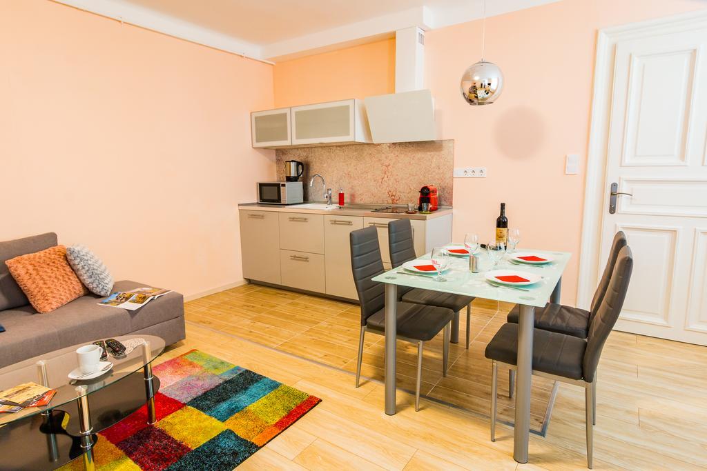 Titaru House In The City Center Of Budapest Kültér fotó